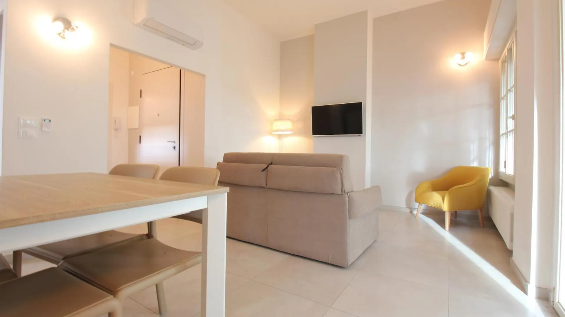 La Playa Suite Riccione Apartment